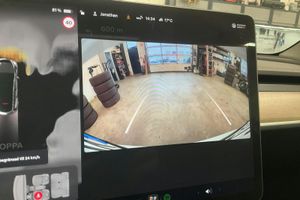 Tesla Model Y bild 13