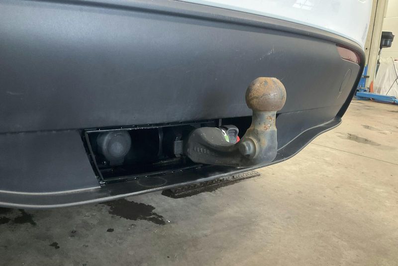 Tesla Model Y bild 20