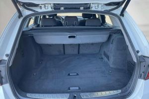 BMW 320 bild 9
