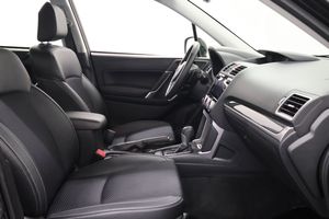Subaru Forester bild 9