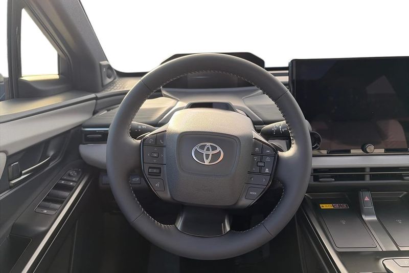 Toyota C-HR+ bild 10