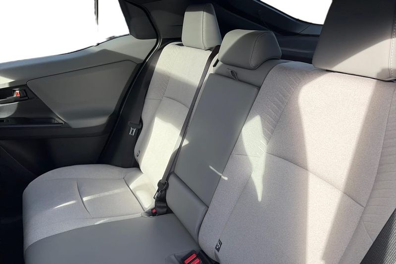 Toyota C-HR+ bild 20