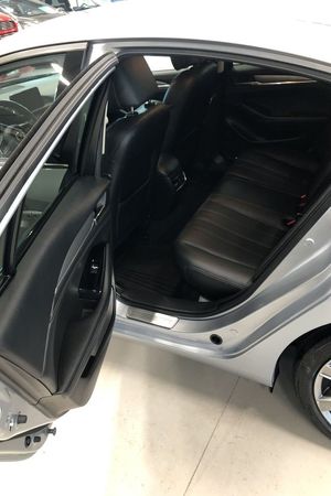 Mazda 6 bild 9