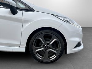 Ford Fiesta bild 14