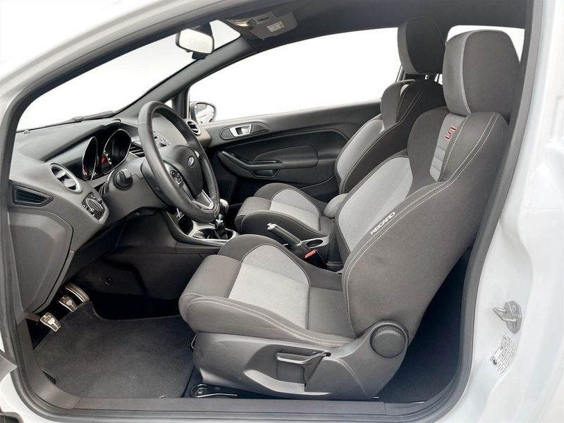 Ford Fiesta bild 4