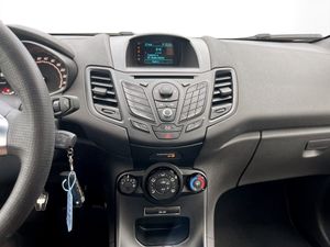 Ford Fiesta bild 9