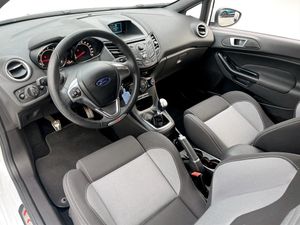 Ford Fiesta bild 5