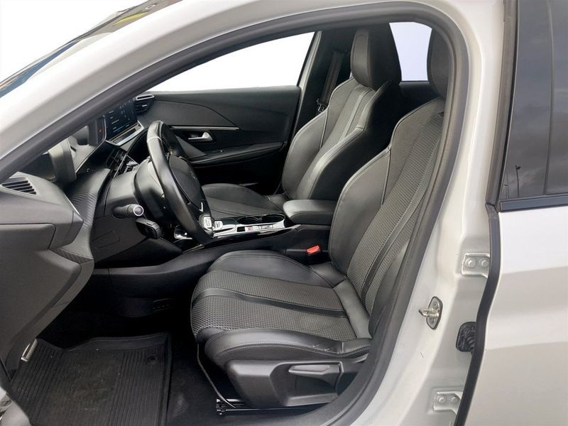 Peugeot e-208 bild 5