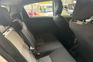 Toyota Yaris bild 9