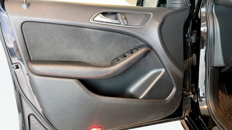 Mercedes B180 bild 11