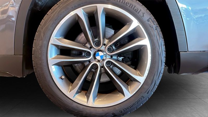 BMW X1 bild 9
