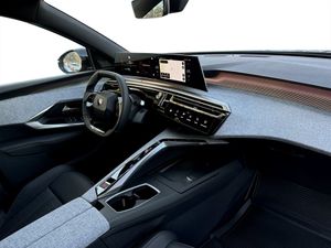 Peugeot e-5008 bild 13