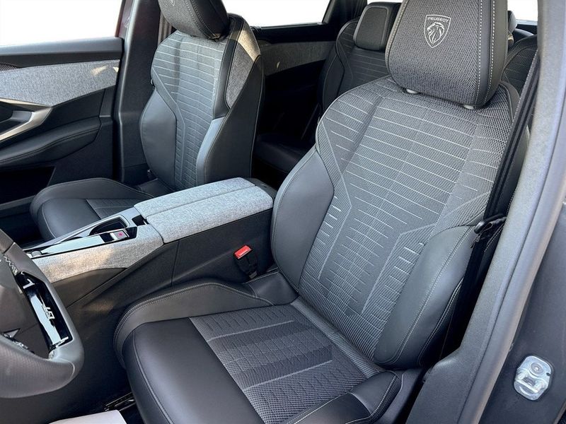 Peugeot e-5008 bild 6