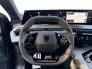 Peugeot e-5008 bild 9
