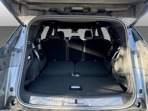 Peugeot e-5008 bild 8