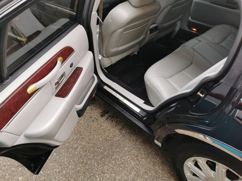 Lincoln Town Car bild 7