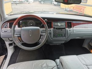 Lincoln Town Car bild 3