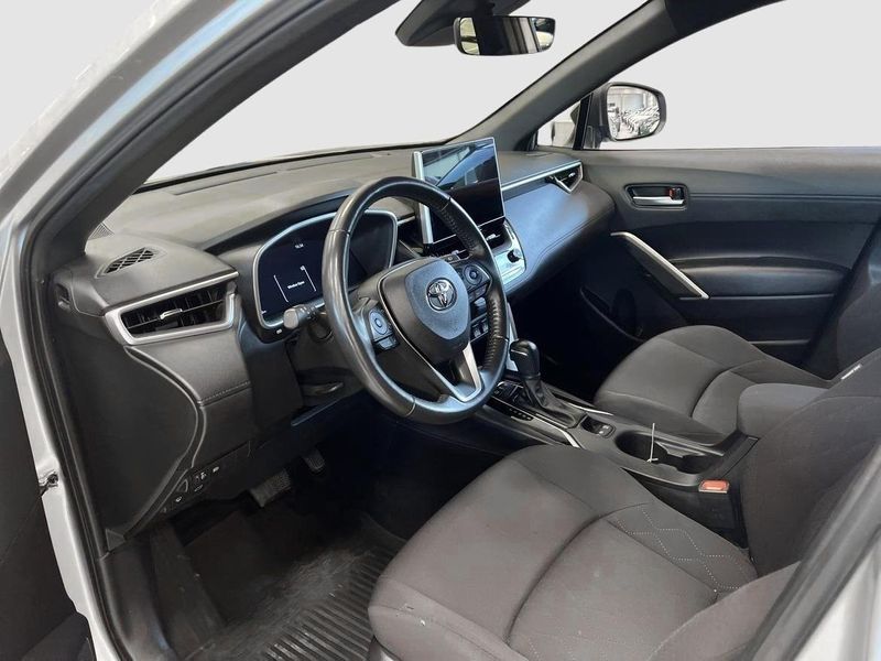 Toyota Corolla Cross bild 8