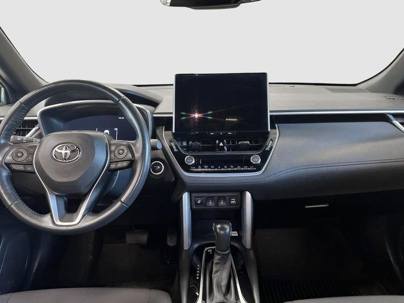 Toyota Corolla Cross bild 13