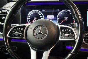 Mercedes E220 bild 14
