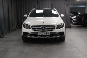 Mercedes E220 bild 3