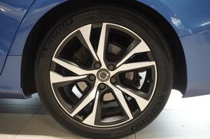 Volvo V60 bild 8