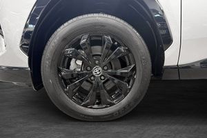 Toyota RAV4 bild 2