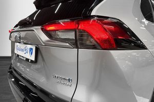 Toyota RAV4 bild 9