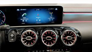 Mercedes CLA220 bild 15