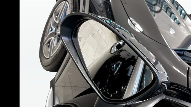 Mercedes GLC300 bild 11