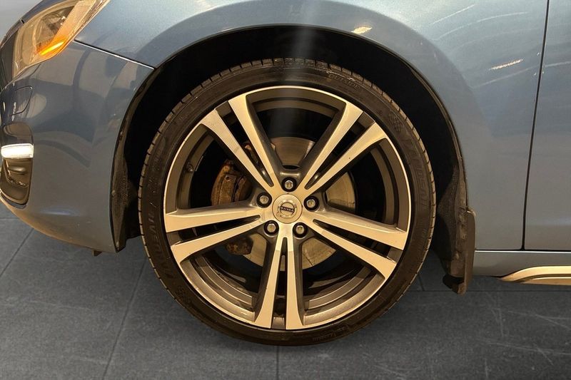 Volvo V60 bild 16