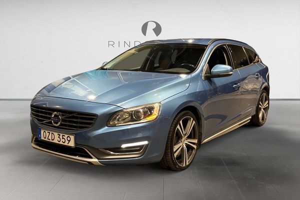 Volvo V60 D4 163 HK AUT AWD MOMENTUM PRO DRAG PDC KAMREM BYTT 19" - 2014