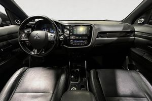 Mitsubishi Outlander bild 11