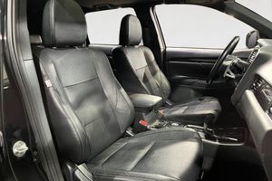 Mitsubishi Outlander bild 16