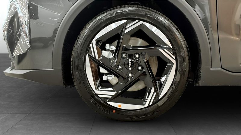 Kia K4 bild 9