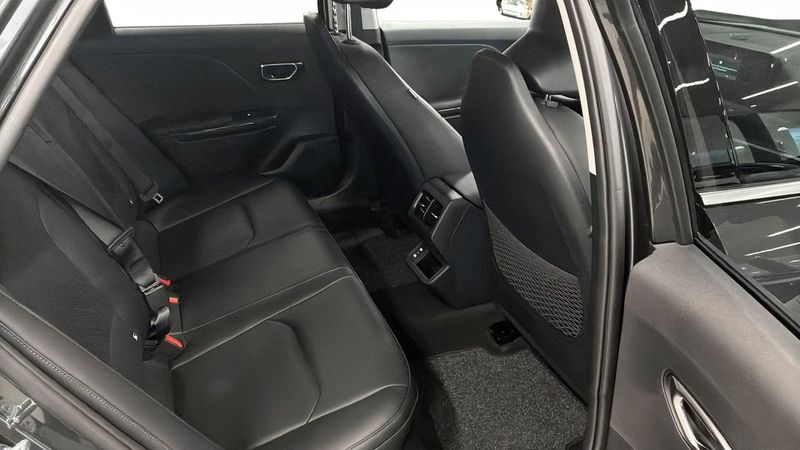 Kia K4 bild 5