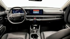 Kia K4 bild 4