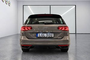 Volkswagen Passat bild 6