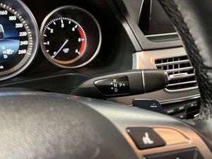 Mercedes E220 bild 17