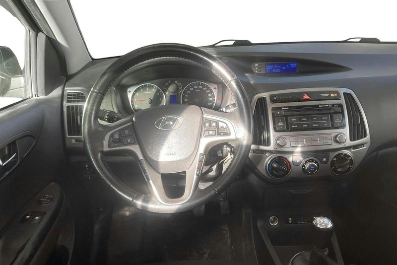 Hyundai i20 bild 6