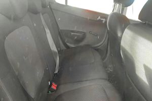 Hyundai i20 bild 8