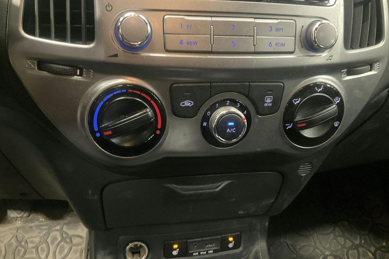 Hyundai i20 bild 13