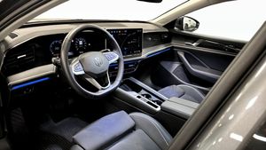 Volkswagen Passat bild 8