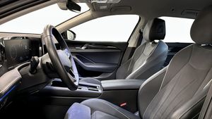 Volkswagen Passat bild 9