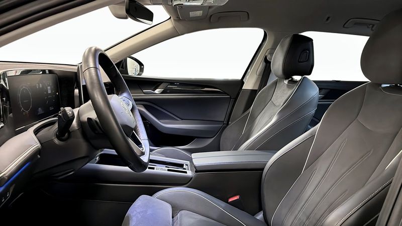 Volkswagen Passat bild 9