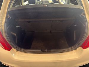 Toyota Yaris bild 19