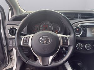 Toyota Yaris bild 13