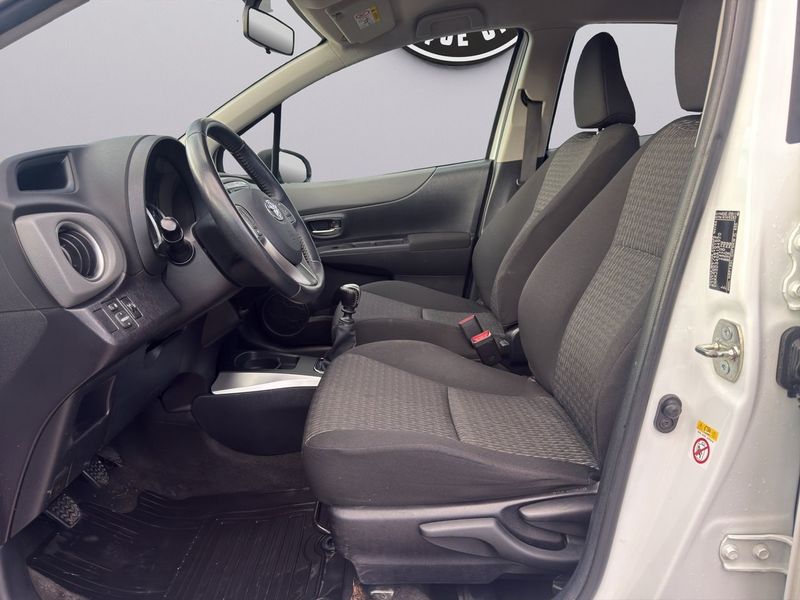 Toyota Yaris bild 11