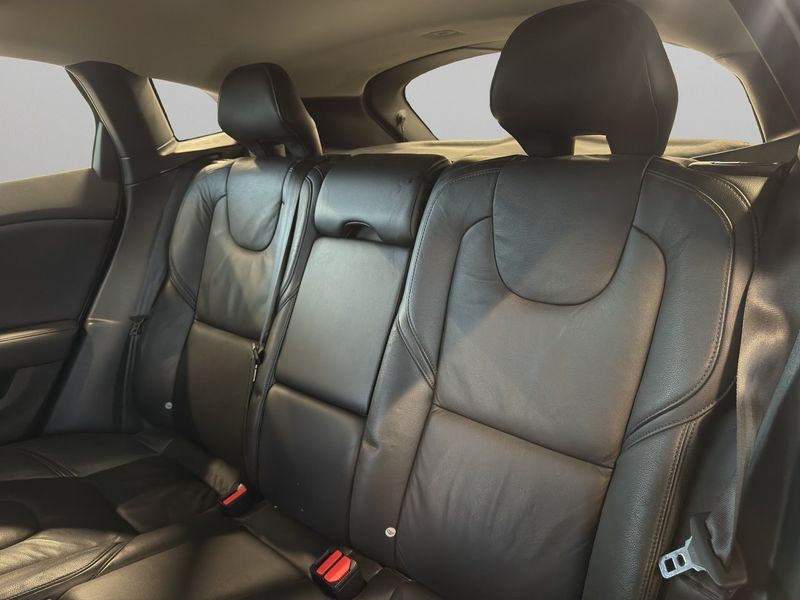 Volvo V40 bild 21