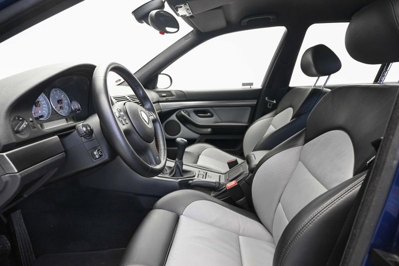 BMW M5 bild 17